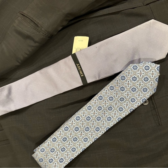 Men’s suit - Picture 2 of 7